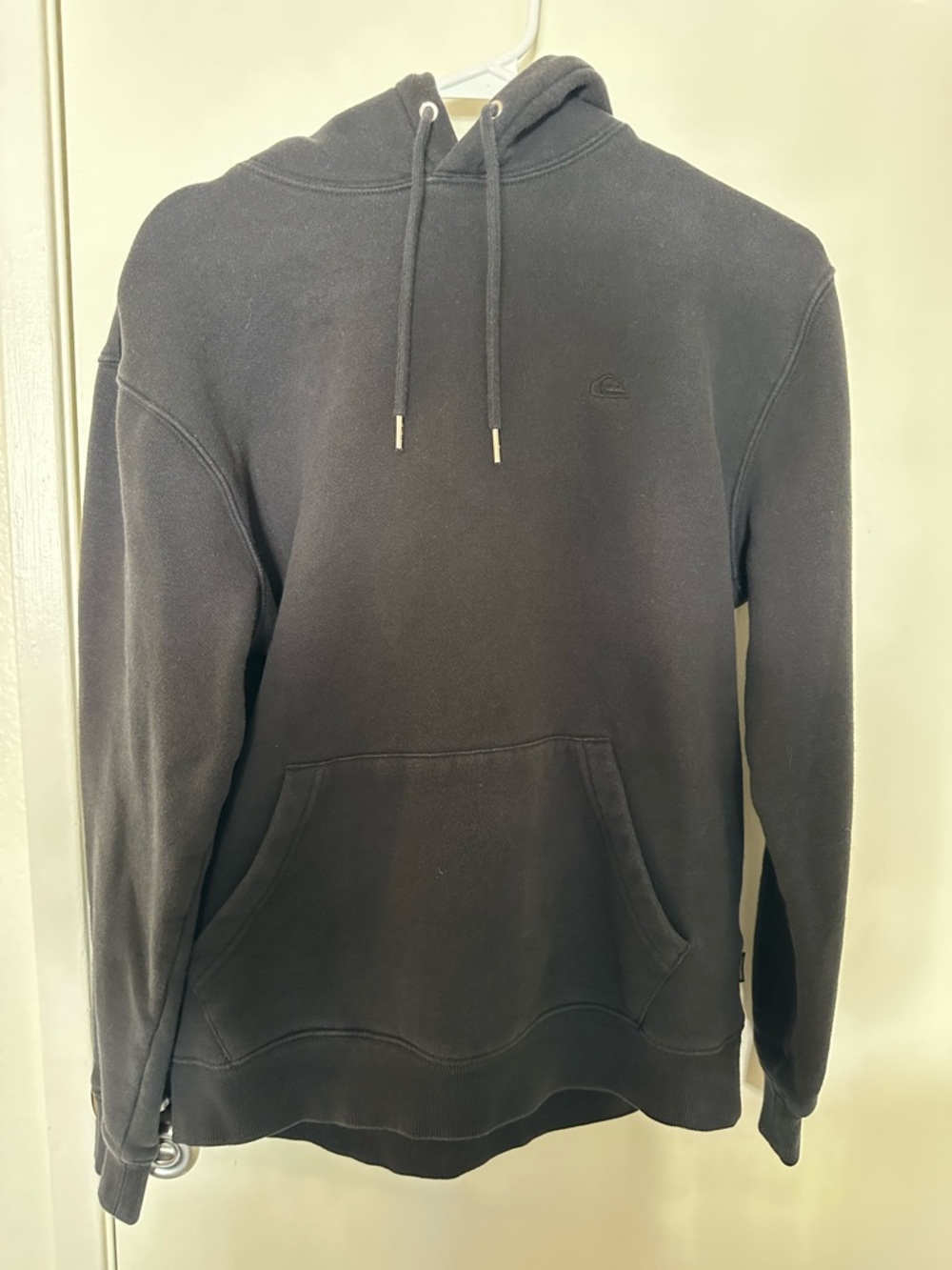 Quiksilver Men's Black Pullover Hoodie